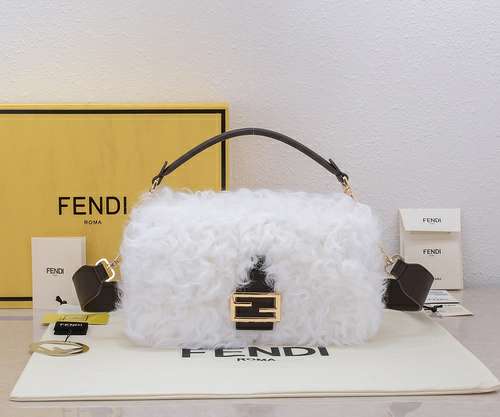 Picture of Fendi Lady Handbags _SKUfw152929718fw
